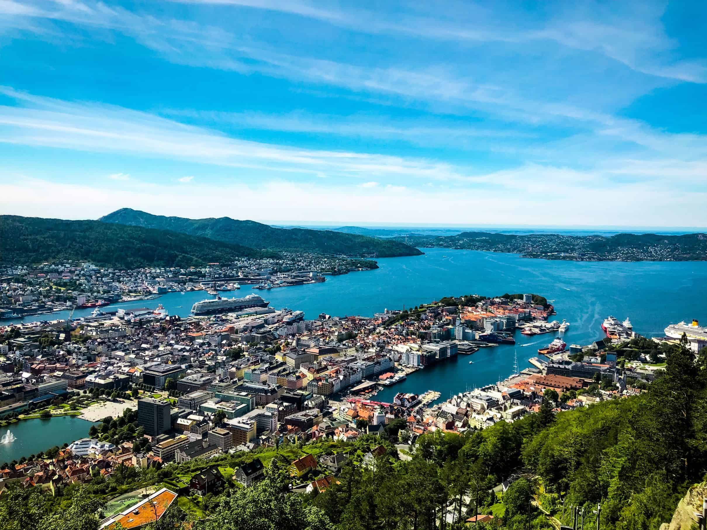 Bergen om sommeren